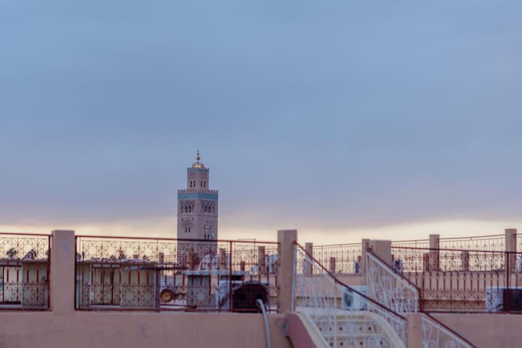 Paisible Riad Privatif Au Coeur De Marrakech Marrakesh Bagian luar foto