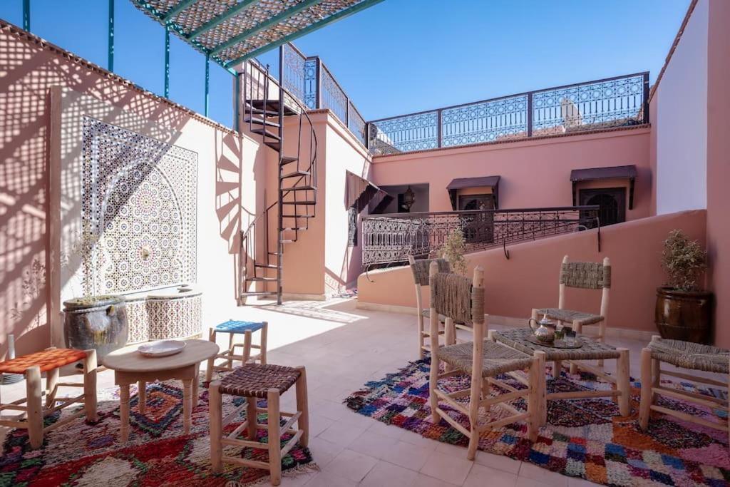 Paisible Riad Privatif Au Coeur De Marrakech Marrakesh Bagian luar foto